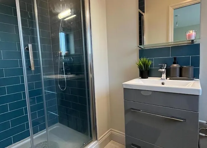 Проживание в семье The Matrix